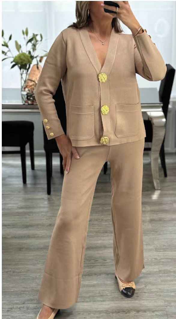 Cardigan Sweater Pants Suit for Chic Fashion and Stylish Comfort - Echoed Goods
